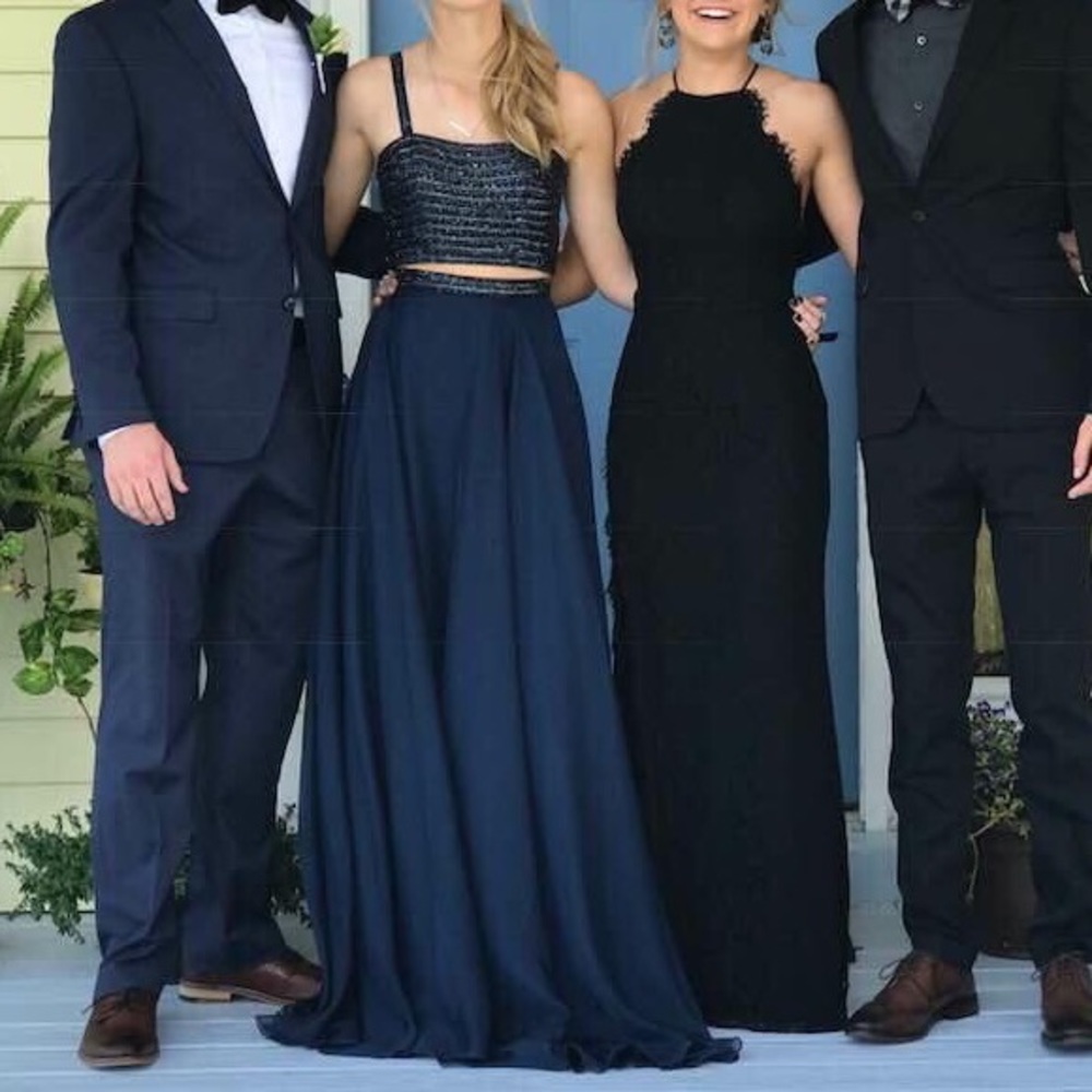 Navy blue Sherri hill prom dress